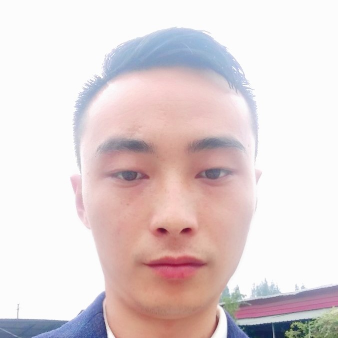 发箍给鲤鱼的照片