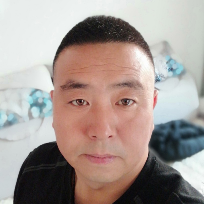 老刚的照片