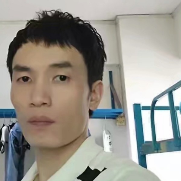 沉默深拥落霞的照片