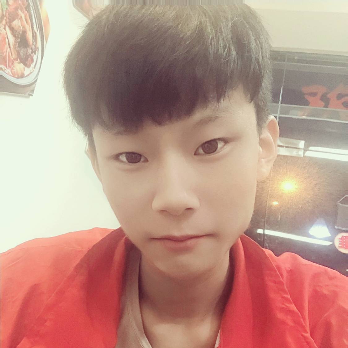 隐形和化羽的照片