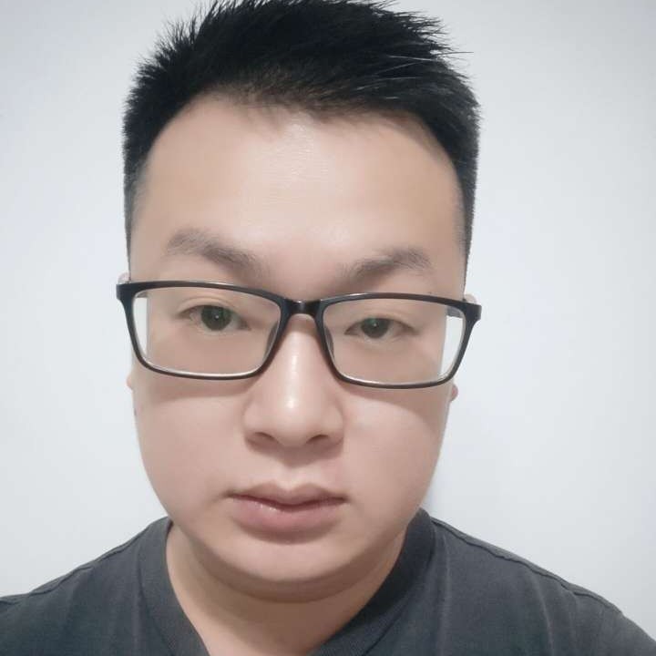 板凳自由的照片