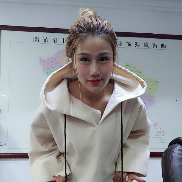 落寞柠檬的照片