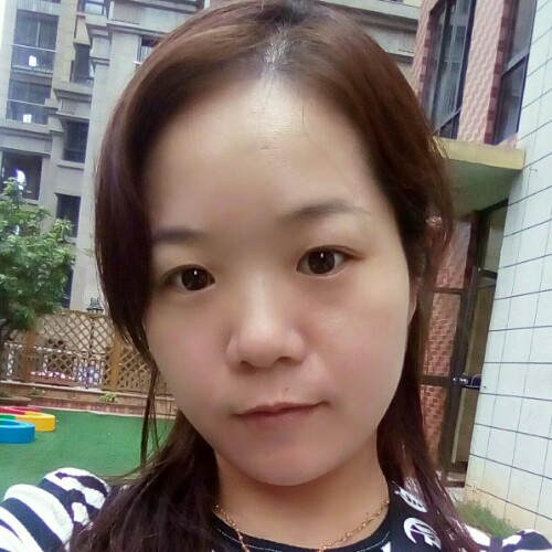 丫头姐姐的照片