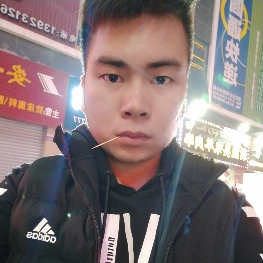梁浦发的照片