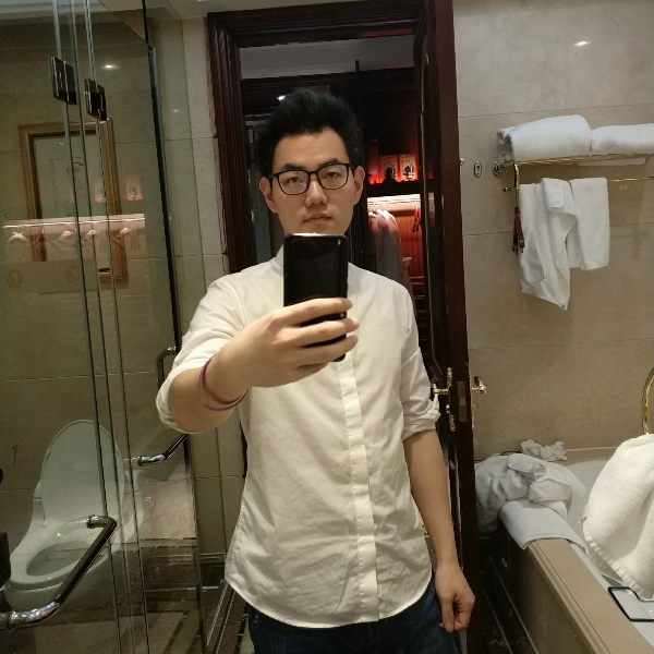 爱听歌漫步未来的照片
