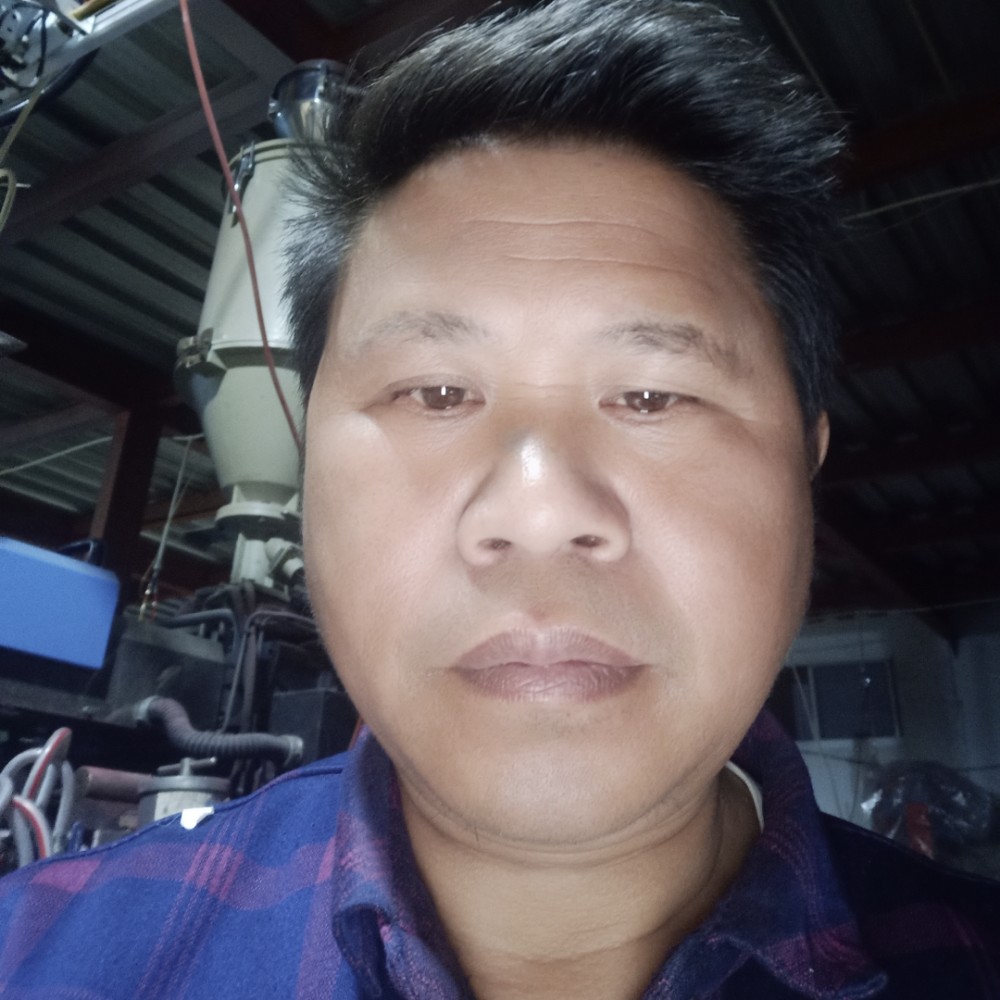 阳光，杨成国。的照片