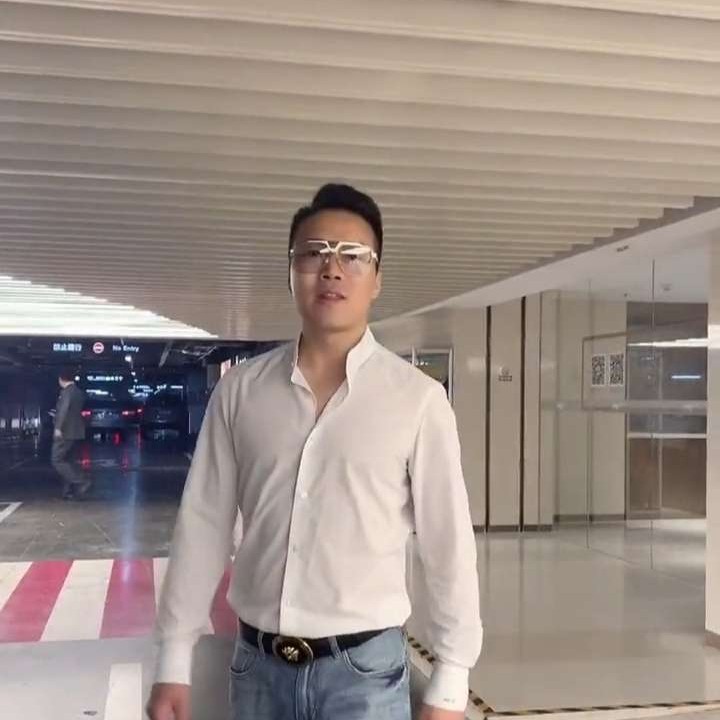 王文杰的照片