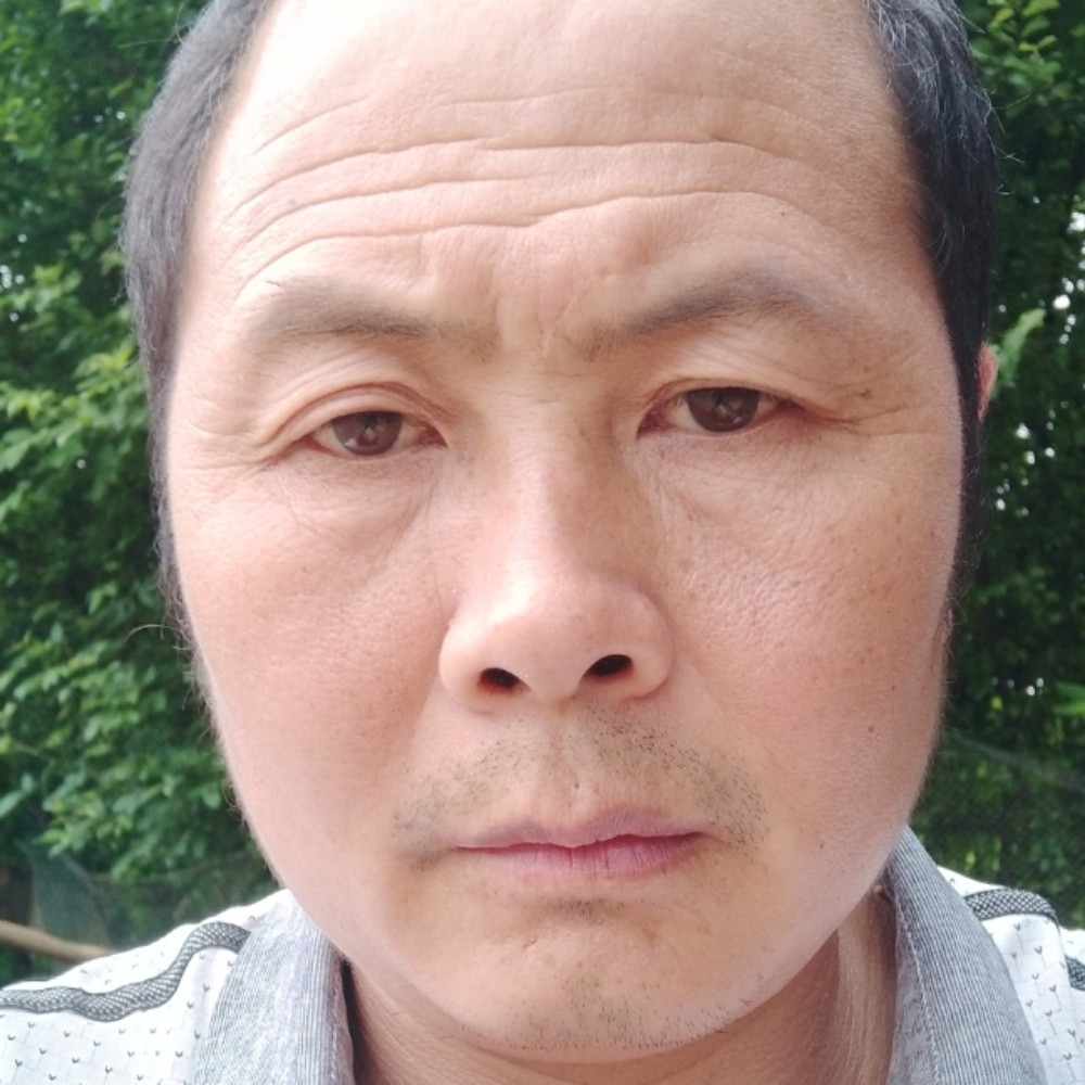 兮颜回首缓慢的照片