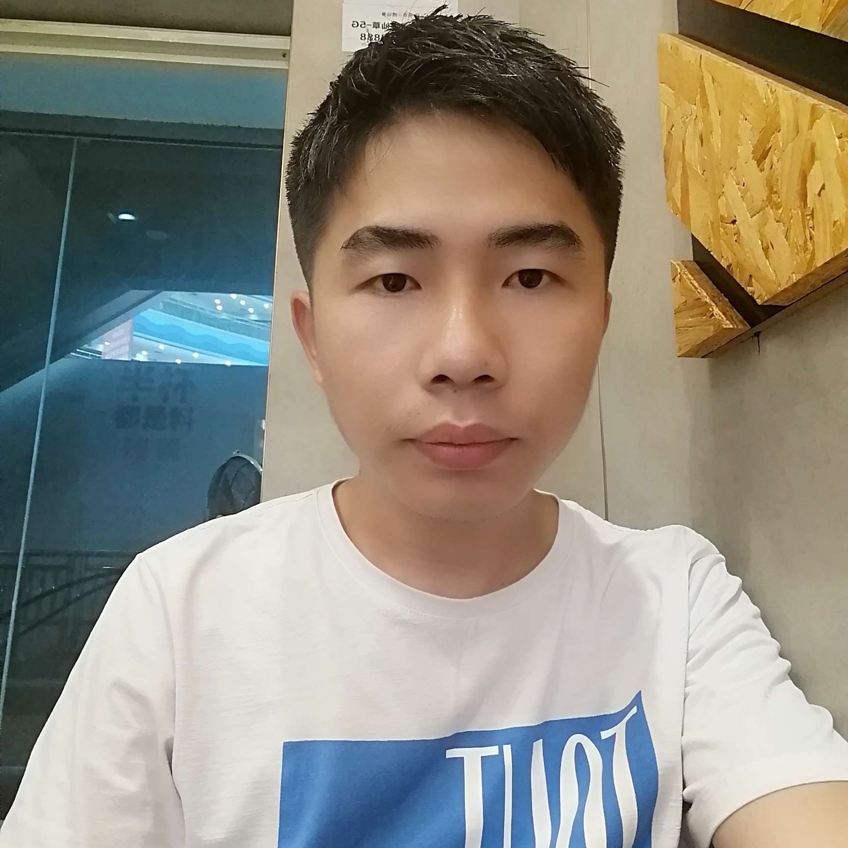 奇迹爱悲凉的照片