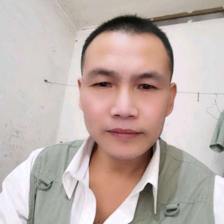 深情等待棉花糖的照片