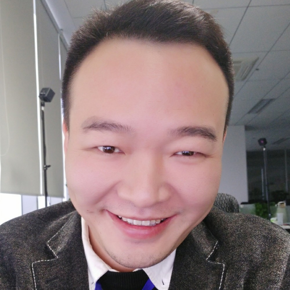 毅薄云天V兰的照片