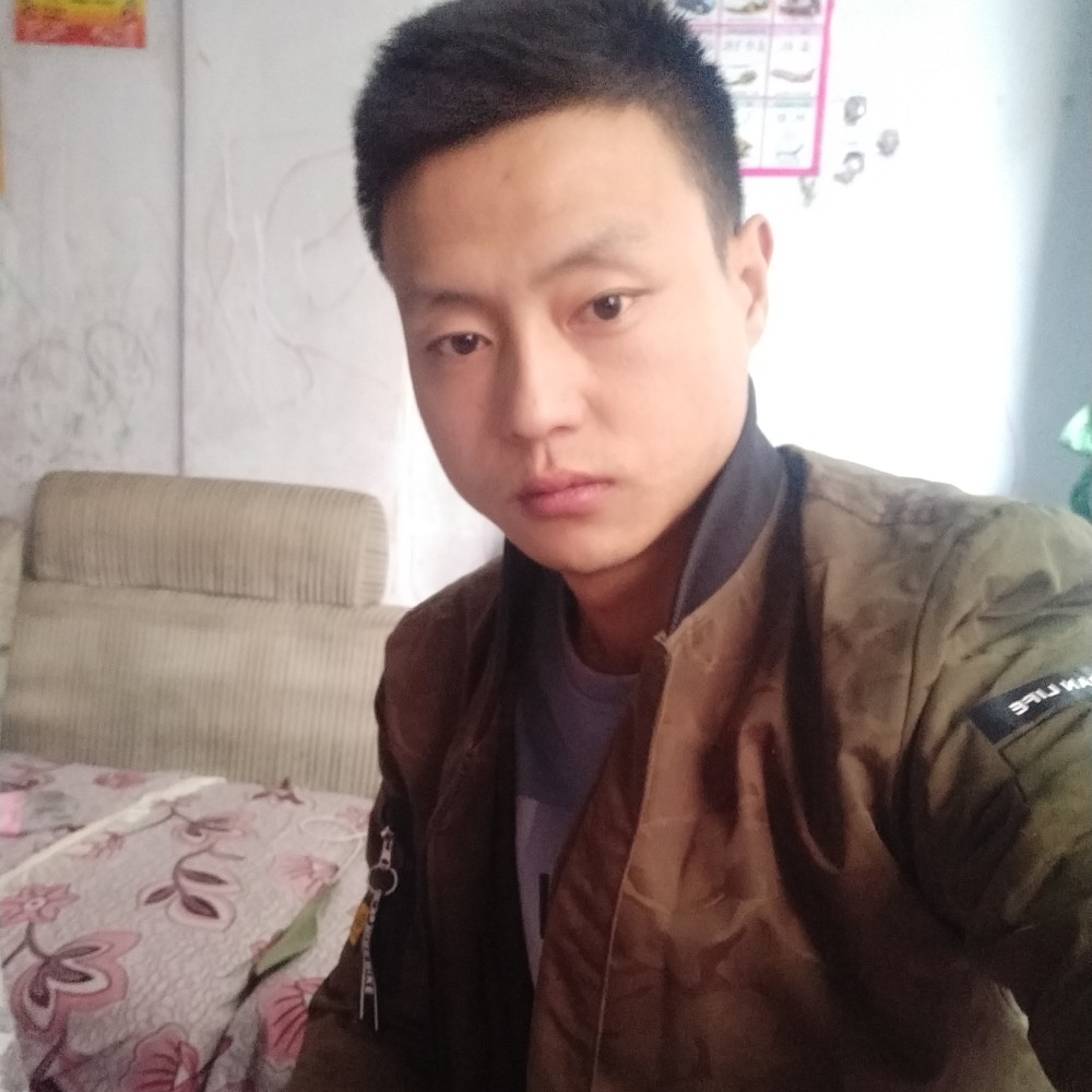 冉燚的照片