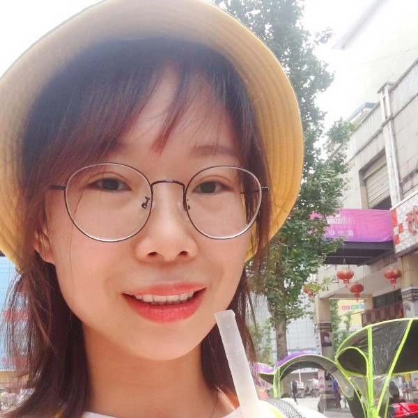 哑铃明媚1的照片