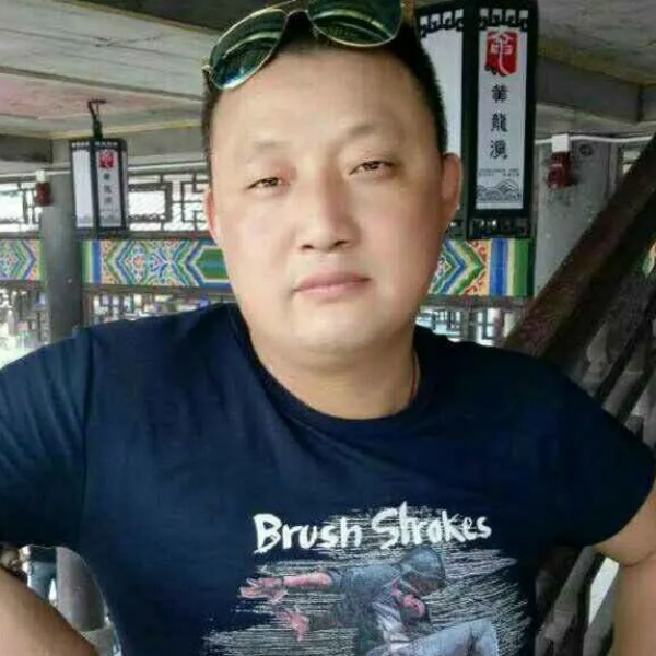 大胆老虎的照片
