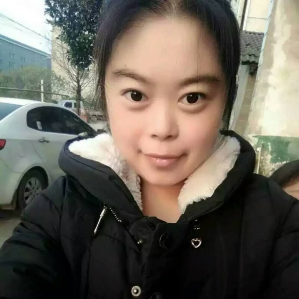 听别人说的的照片