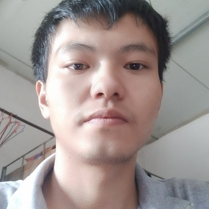 淡淡身影的照片