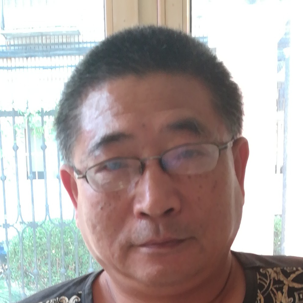 俆飞龙的照片