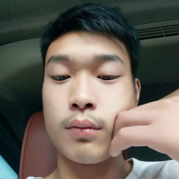 陌颜畅快的照片