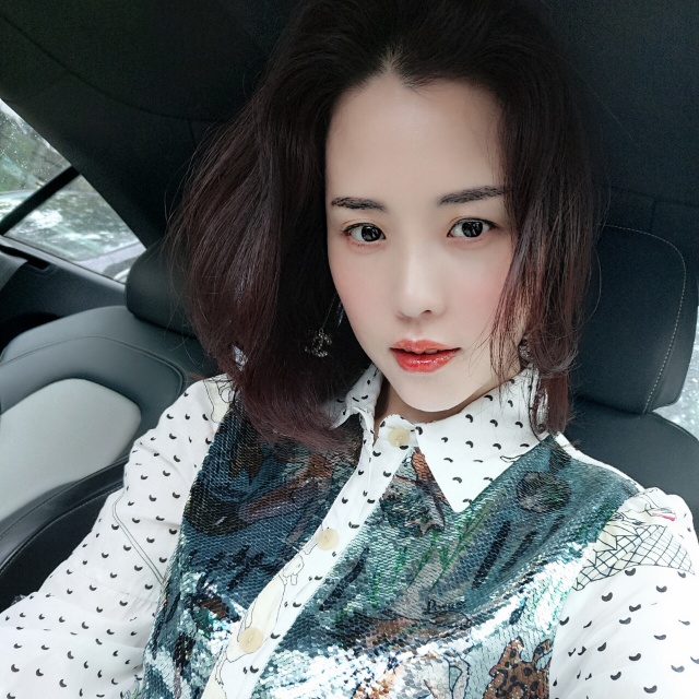 白羊相许彩色的照片
