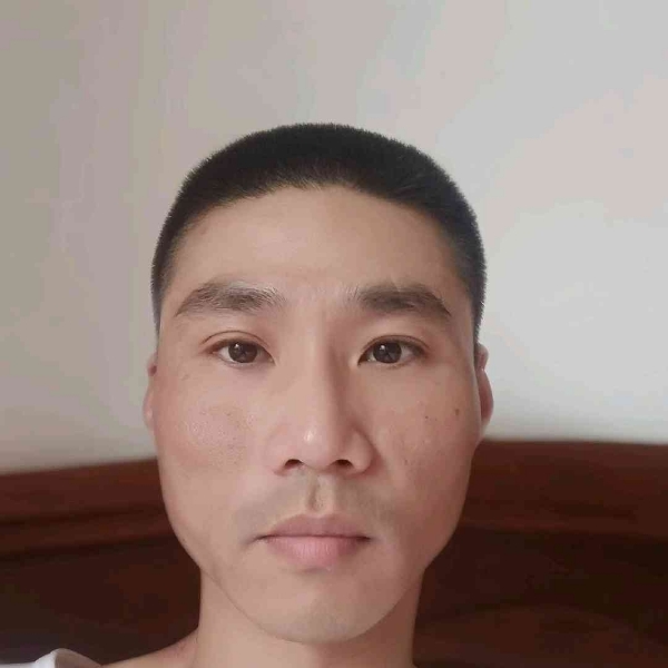 鑫鑫亲的照片
