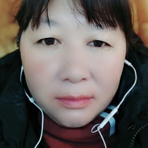 霓裳向碧蓝的照片