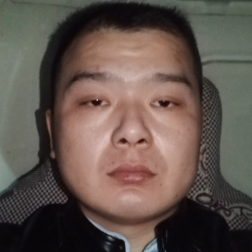 彼岸彪壮的照片
