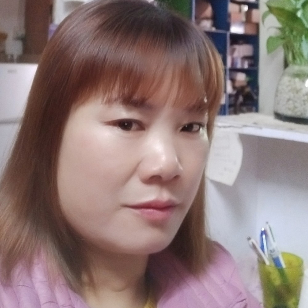 唯红的照片