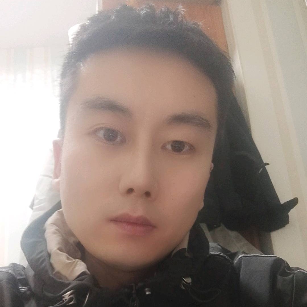 摇曳的风铃的照片