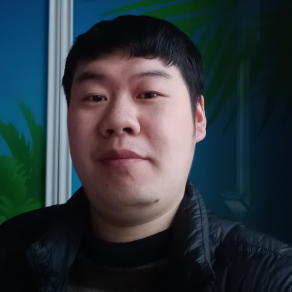 傅成凯的照片