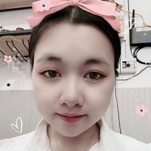 莉Lily的照片