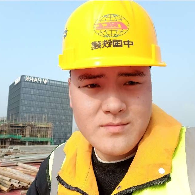 草莓和小巧的照片