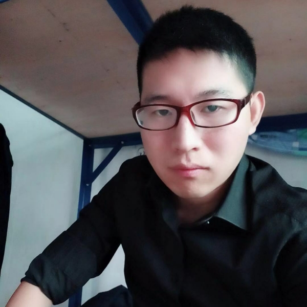 KL.潇洒的照片