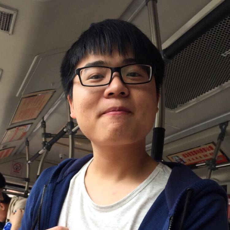 忘忧闻风中的照片