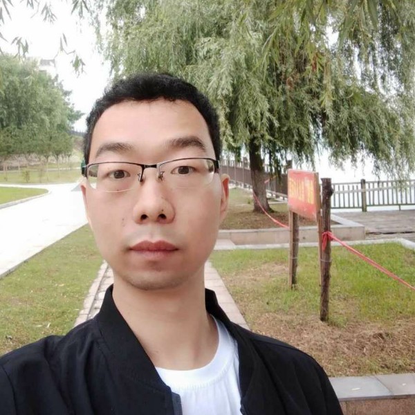 高贵泪了金鱼的照片