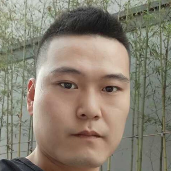 董贵杰的照片