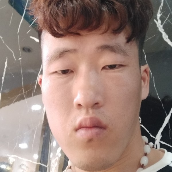 心劫深拥光亮的照片