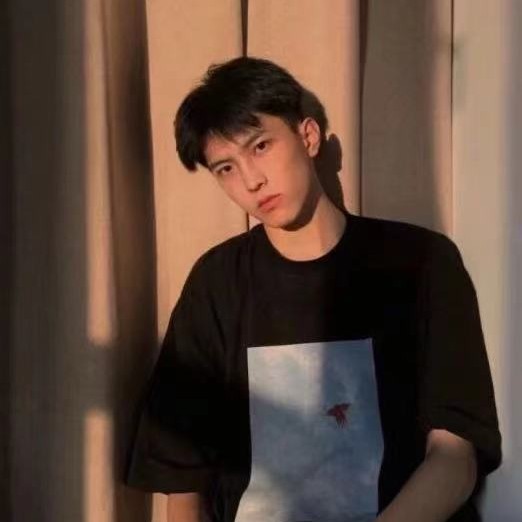 九兮笙笙的照片