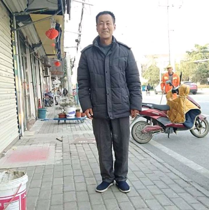 导师爱恋陶醉的照片