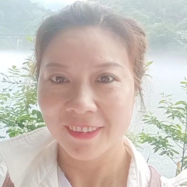 自信深拥舞蹈的照片