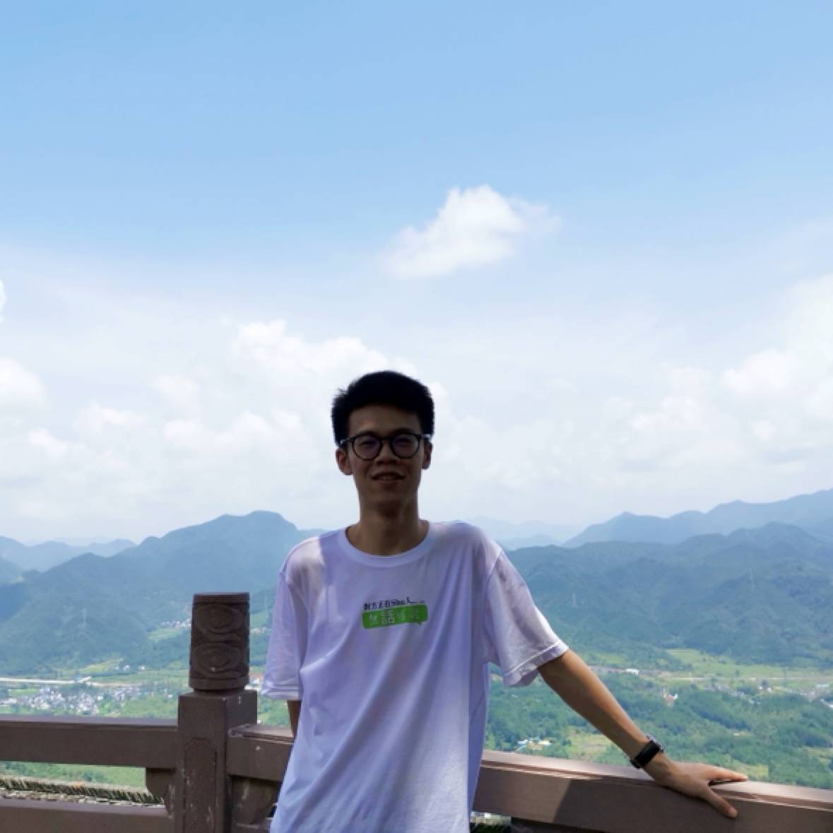 卡卡的照片