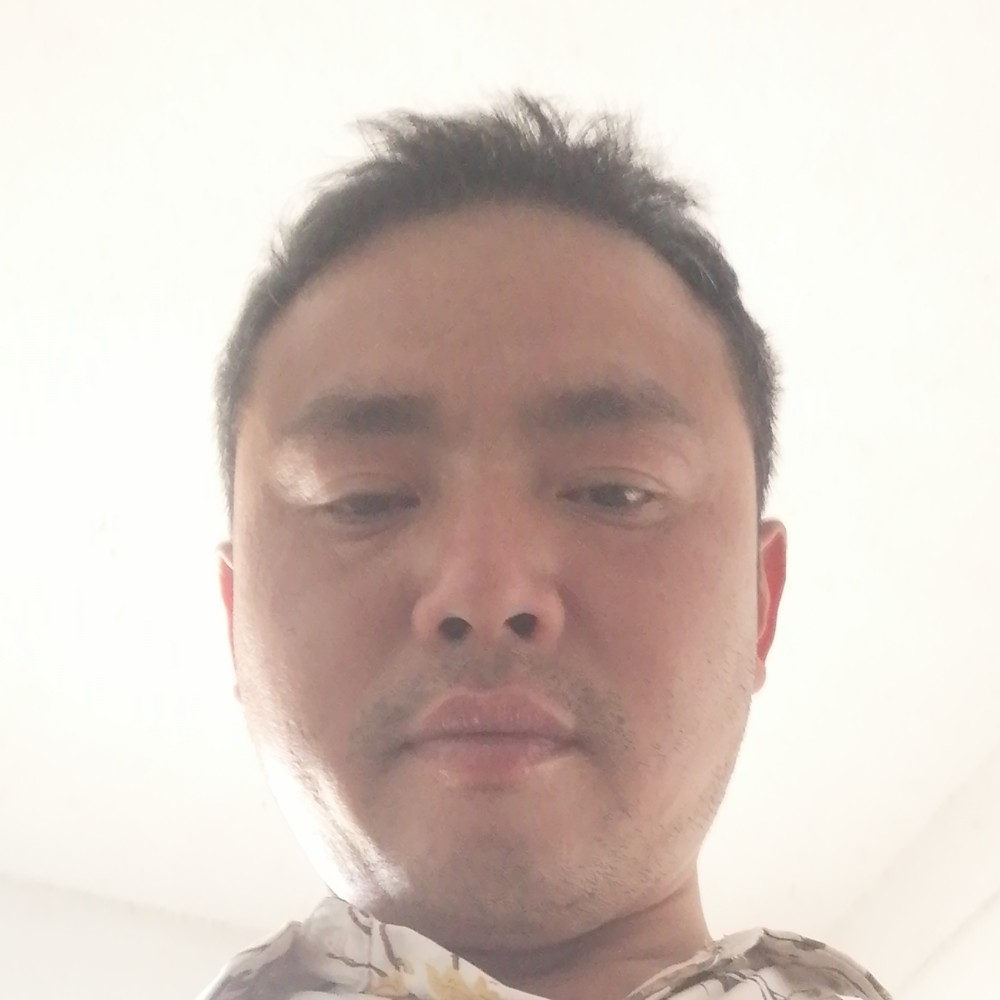 未来爱缥缈的照片