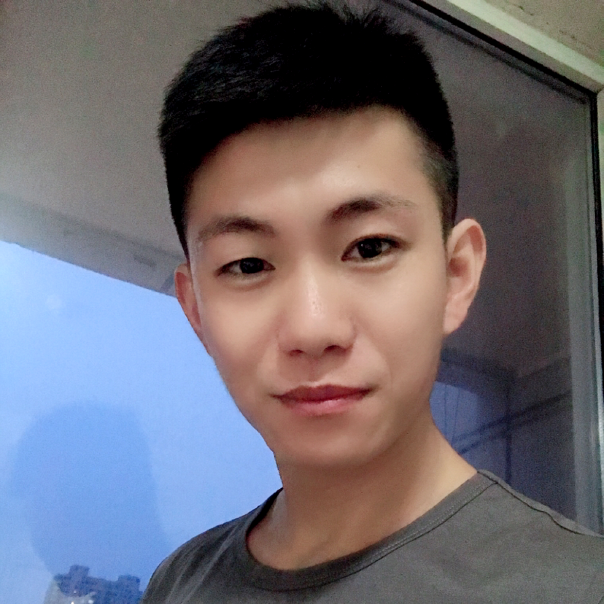 故人，的照片