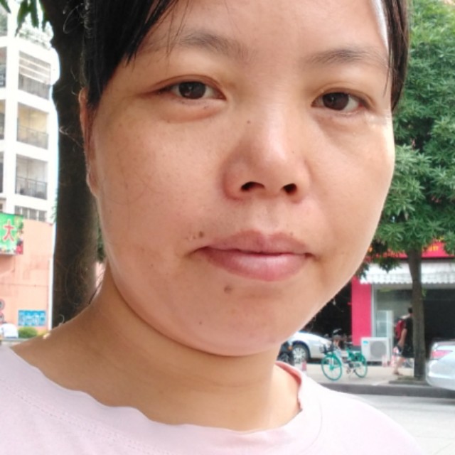 蝶衣爱妖娆的照片