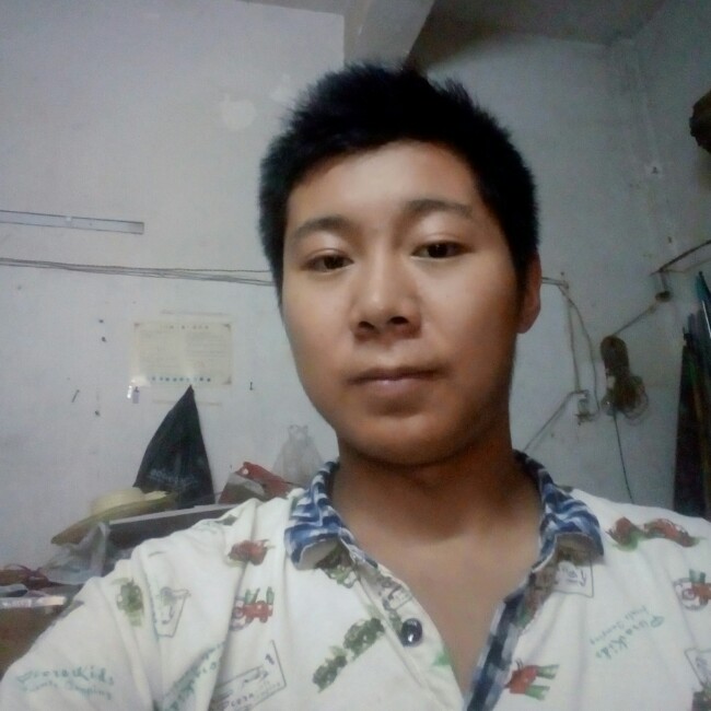 阳光暖男boy的照片