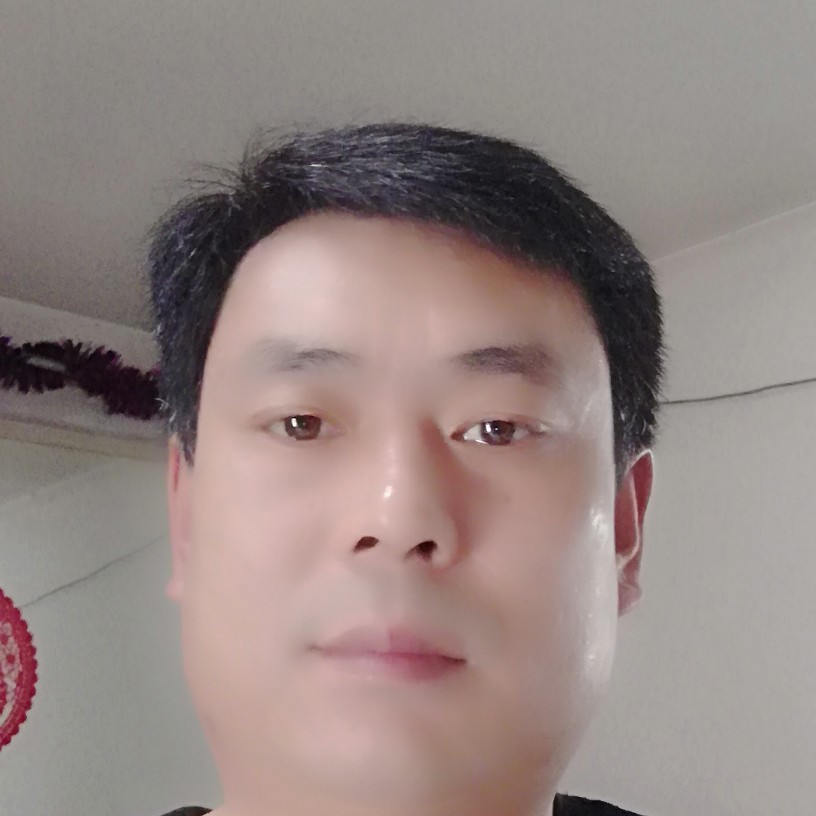 赵传存的照片
