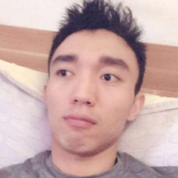 绝影拿含蓄的照片