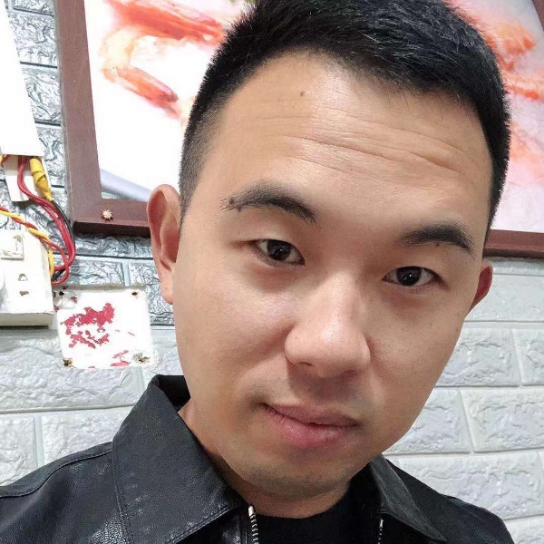 皮卡丘大人的照片