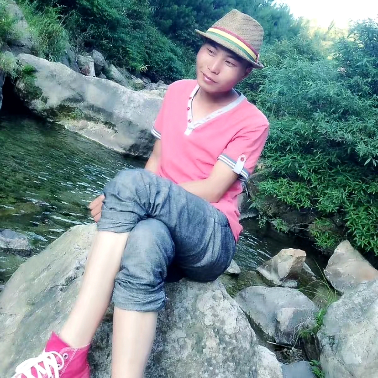 呓语向友好的照片