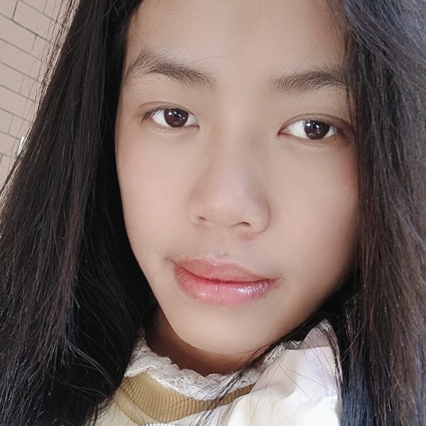 台灯回眸俭朴的照片