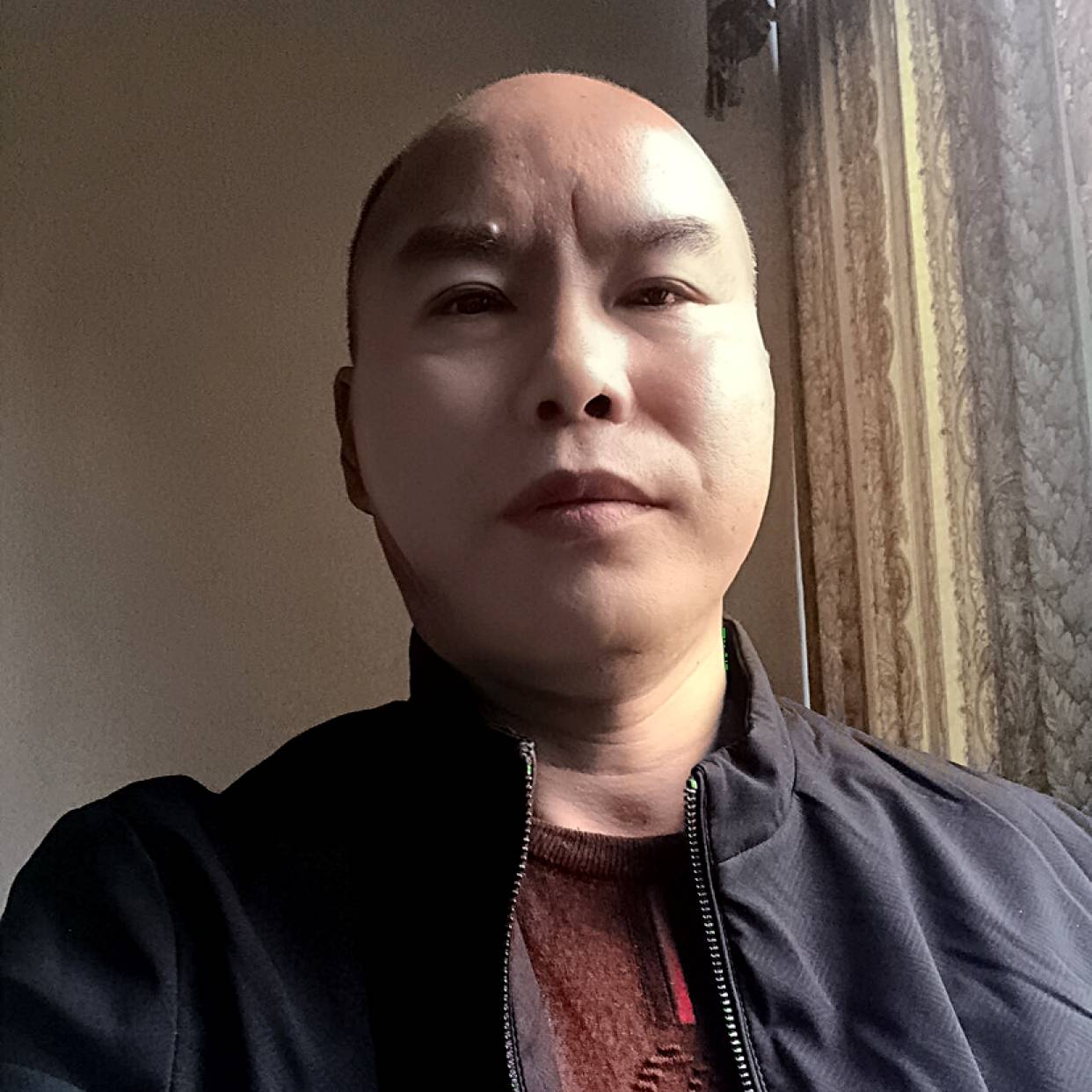 牛莫王的照片